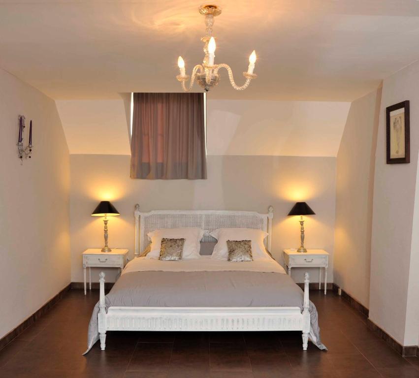 Chambres Et Tables D'Hotes Le Voriou Couddes Ruang foto