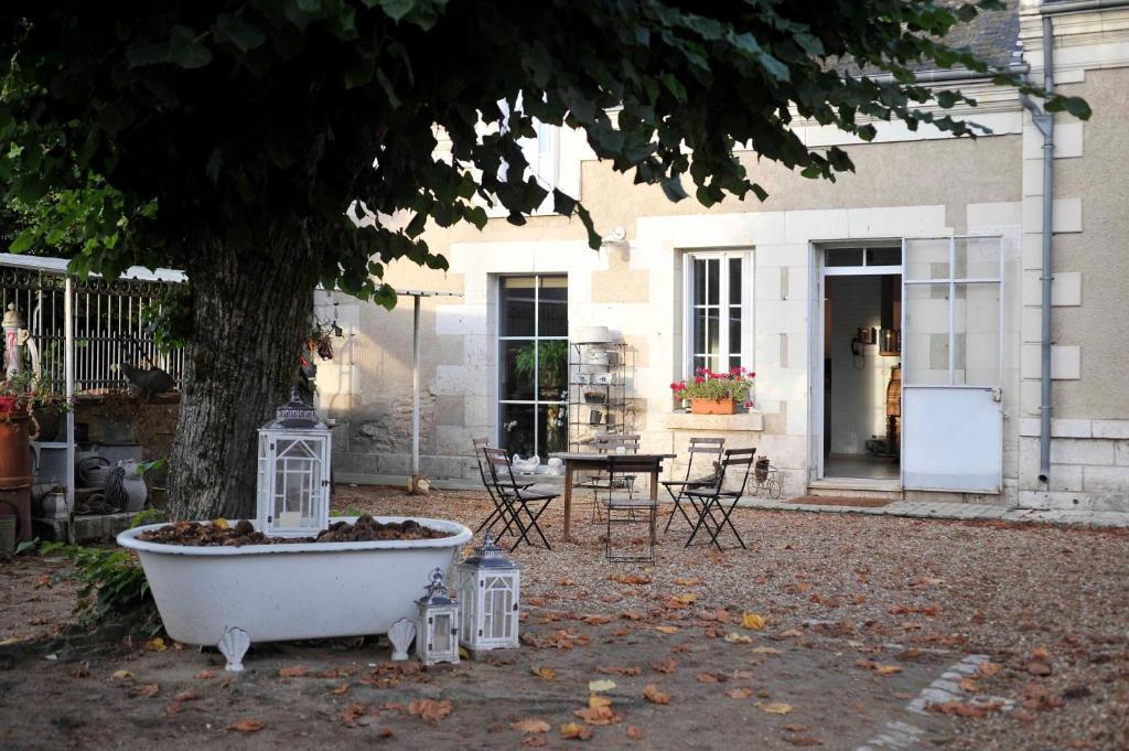 Chambres Et Tables D'Hotes Le Voriou Couddes Bagian luar foto